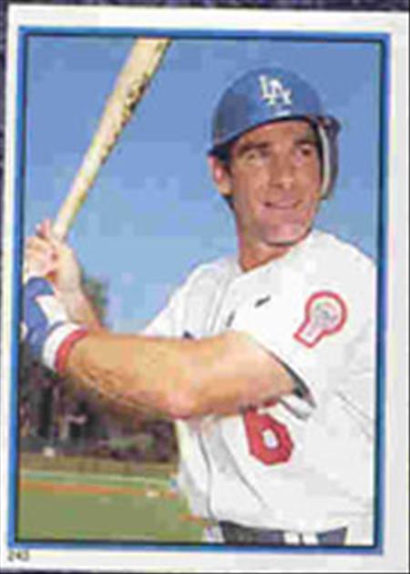 1983 Topps Baseball Stickers     243     Steve Garvey